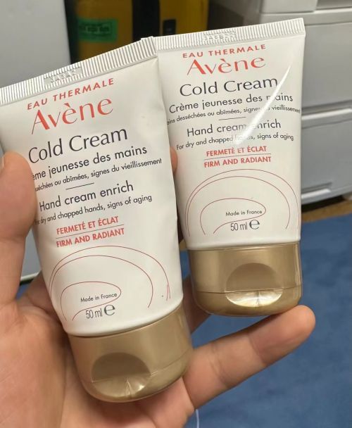 年度10大全球公认最好用的护手霜OG视讯十大公认最好用的护手霜(图2)